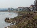 Spaziergang zwischen Pieschen-Flügelwegbrücke, längs der Elbe