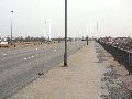 Spaziergang zwischen Pieschen-Flügelwegbrücke, längs der Elbe
