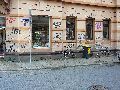 Graffitis-Schriften und Blütenfarben