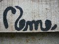 Graffitis-Schriften und Blütenfarben