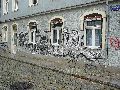 Graffitis-Schriften und Blütenfarben
