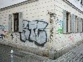Graffitis-Schriften und Blütenfarben