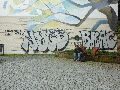 Graffitis-Schriften und Blütenfarben