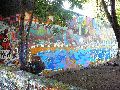 Graffitis-Schriften und Blütenfarben