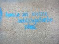 Graffitis-Schriften und Blütenfarben