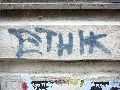 Graffitis-Schriften und Blütenfarben