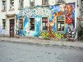 Graffitis-Schriften und Blütenfarben