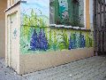 Graffitis-Schriften und Blütenfarben