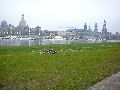 Längs der Elbe von der Marienbrücke zur Albertbrücke