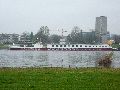 Längs der Elbe von der Marienbrücke zur Albertbrücke