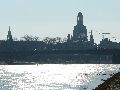 Winterspaziergang  an der Elbe, von Pieschen-Richtung Loschwitz-Blasewitz, mit einem besonderen Augenmerk auf die Waldschlösschenbückenbaustelle