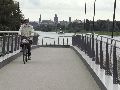  Die Pieschener Hafenstadtlandschaft von der Neuen Molebrücke aus gesehen