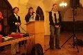 Ein großer Dank an Kultur Aktiv-Die Agentur für Arbeit hat 65 000  Förderung gestrichen und die Aktivisten versteigern ihr arbeitslos werdendes Personal, mit viel Humor im Ratskeller