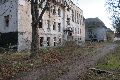 Zuerst zog das Kaiserliche Heer ein, dann folgte die Reichswehr, dann kamen  die Russischen Soldaten, Kaserne in Übigau Heute