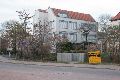 Zuerst zog das Kaiserliche Heer ein, dann folgte die Reichswehr, dann kamen  die Russischen Soldaten, Kaserne in Übigau Heute